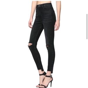 Black (like new) Hidden jeans size 25